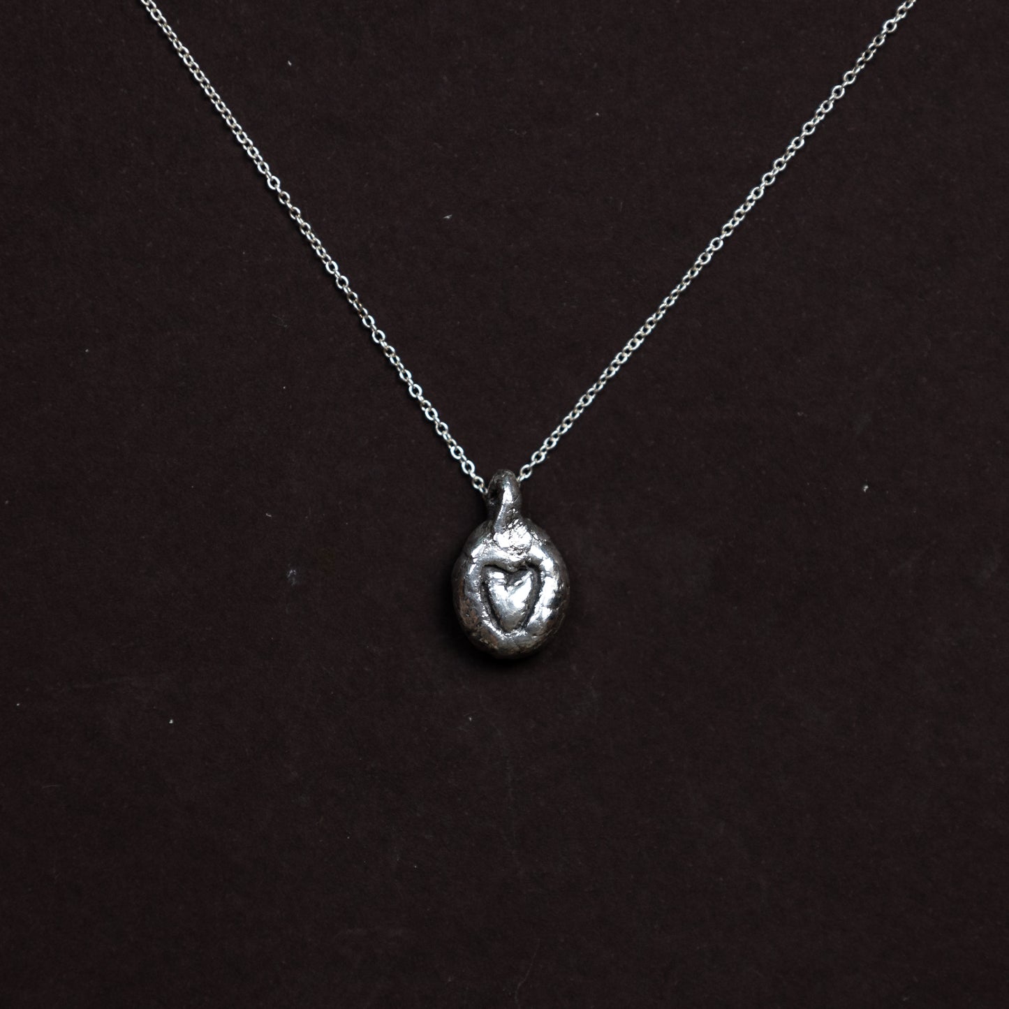 Silver pebble necklace