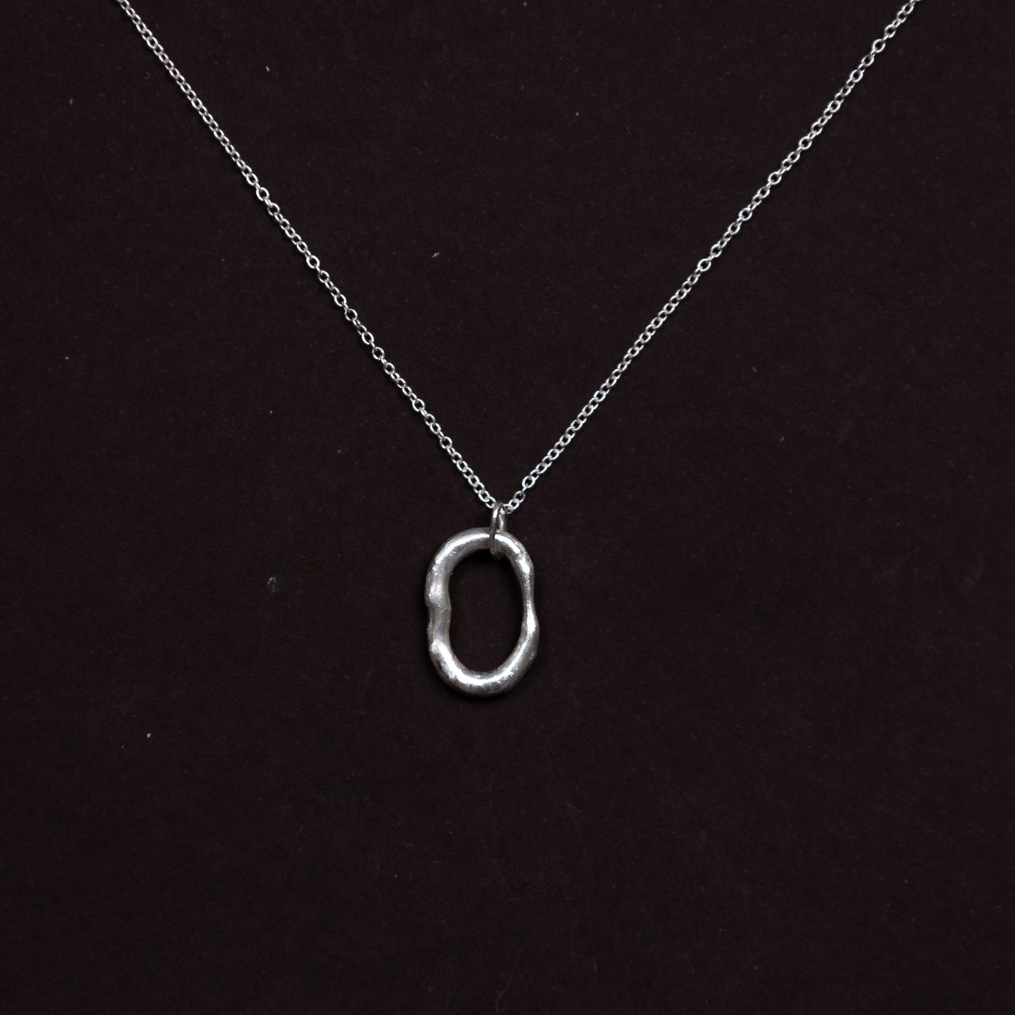 Silver loop necklace