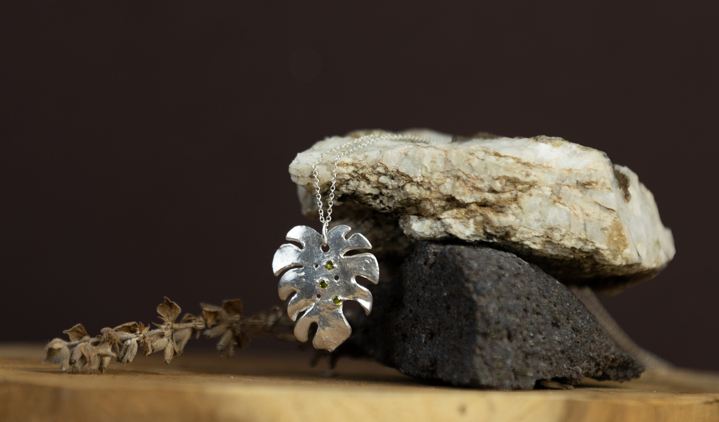 Monstera leaf necklace